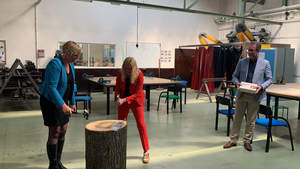 Symbolische aftrap Van Waarde