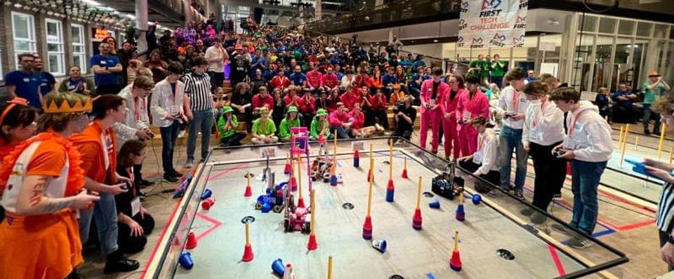 Jongeren tijdens de FTC in Leek